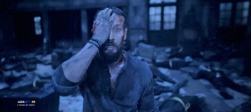 Baaghi-4-2025-www.9kmovies.rip-Hindi-AAC-2.0-1080p-HDTC-2.5GB.mkv_snapshot_01.07.38.782.jpg